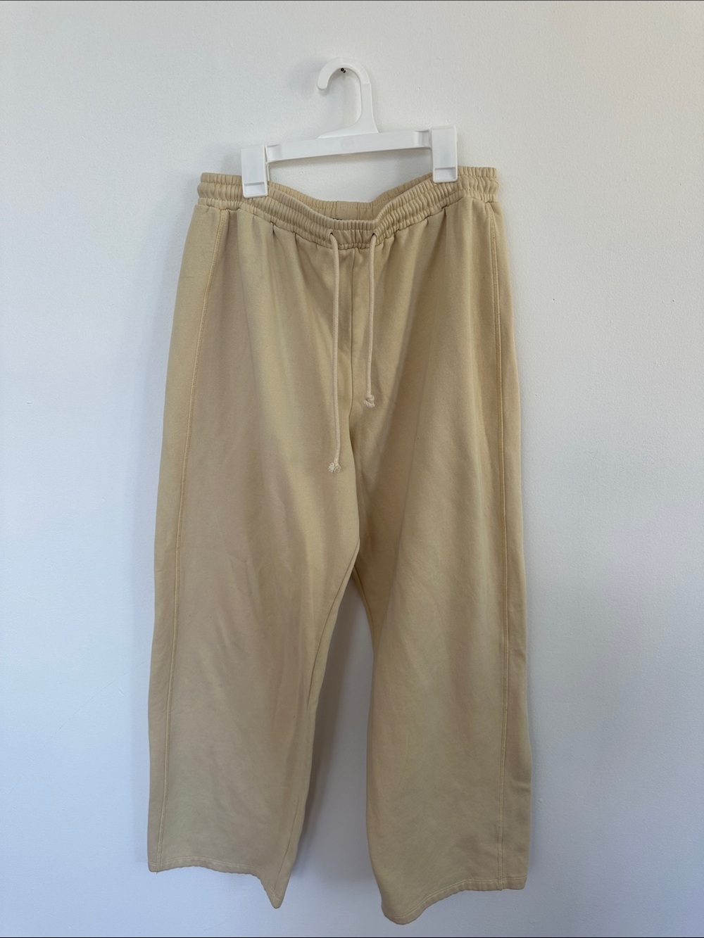 Zara womens Beige Drawstring Sweatpants